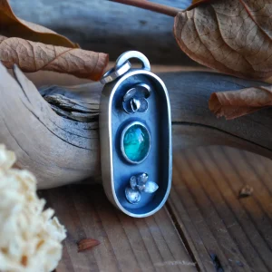 Pendentif Sanctuaire en argent massif tourmaline verte et succulentes en argent