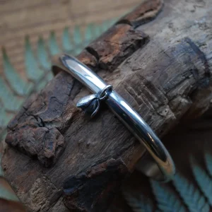 Bracelet demi-jonc en argent 950 et sa pampille succulente en argent