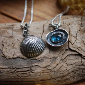 Collier pendentif coquillage – Argent 925 & kyanite bleue
